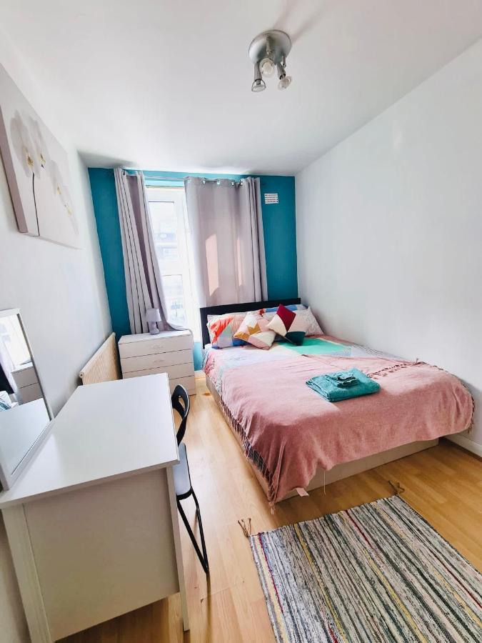 Stunning 3 Bedroom Flat In Stockwell Londen Buitenkant foto