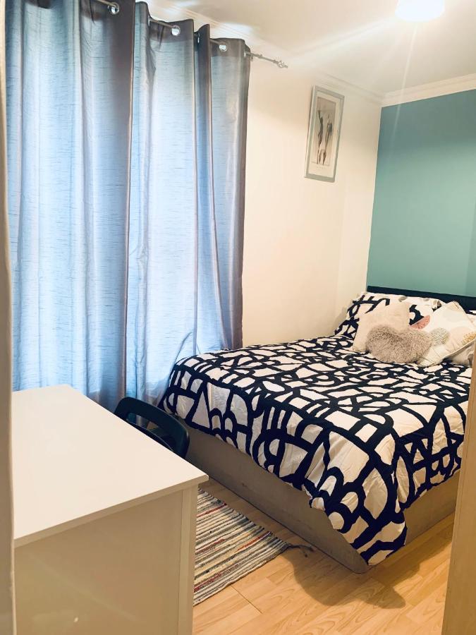 Stunning 3 Bedroom Flat In Stockwell Londen Buitenkant foto