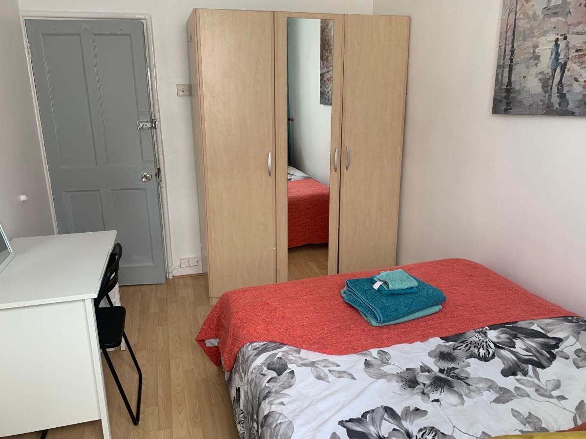 Stunning 3 Bedroom Flat In Stockwell Londen Buitenkant foto